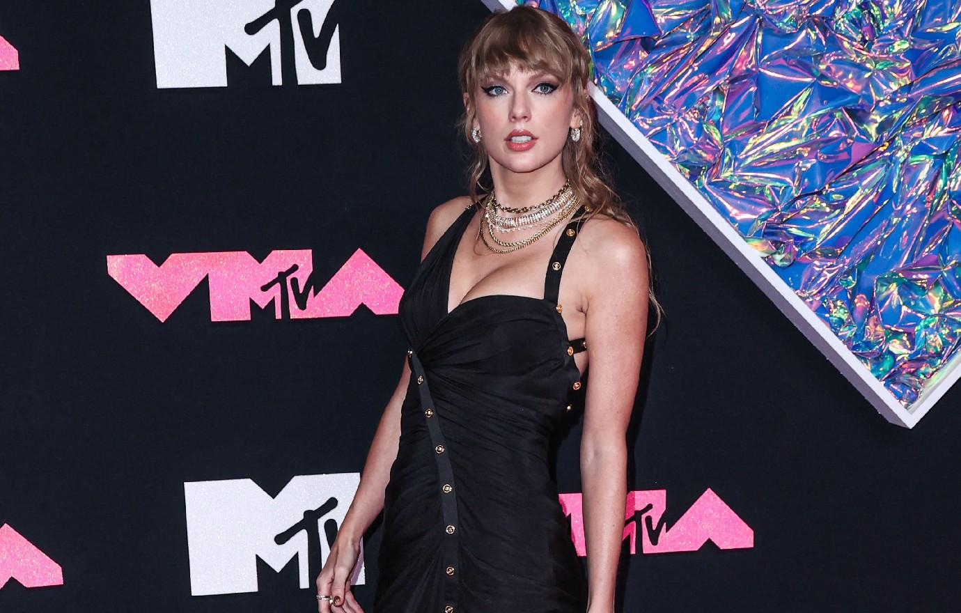 Taylor Swift's Clio Peppiatt birthday dress is perfect for party