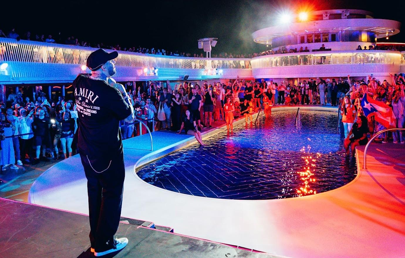 nicky jam on stage