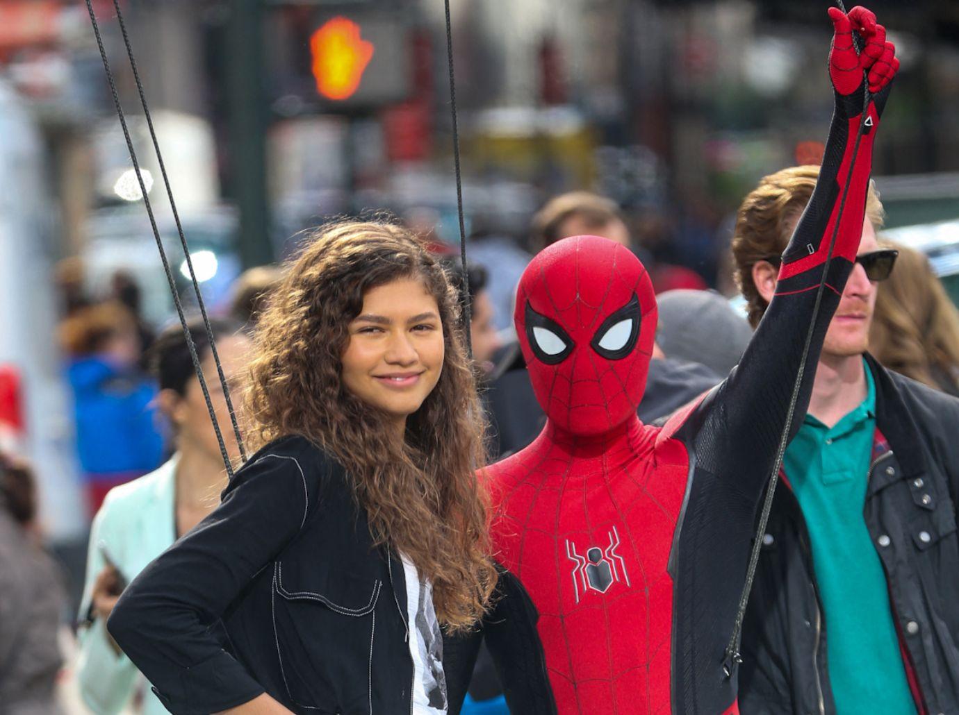 zendaya boyfriend tom holland got out speeding ticket