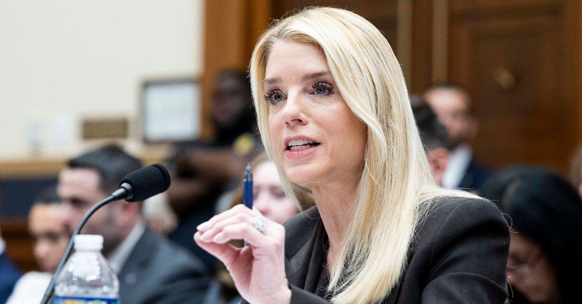image of Jimmy Kimmel aired clips of Pam Bondi's heated exchanges.