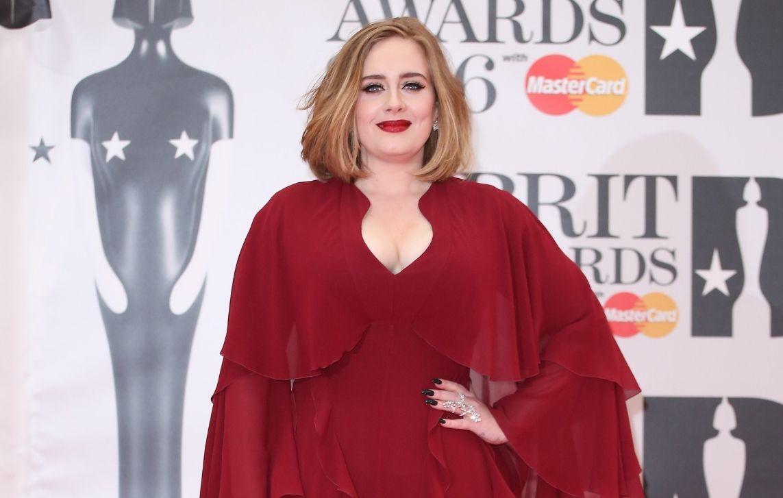 adele  might not have come out delayed again