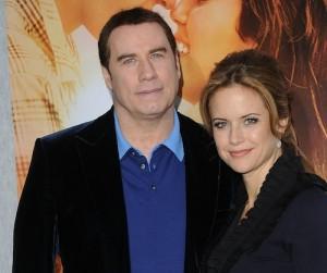 2011__05__Kelly_Preston_John_Travolta_May4 300×261.jpg