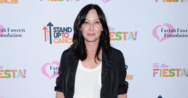 shannen doherty funeral guest list fake cancer battle