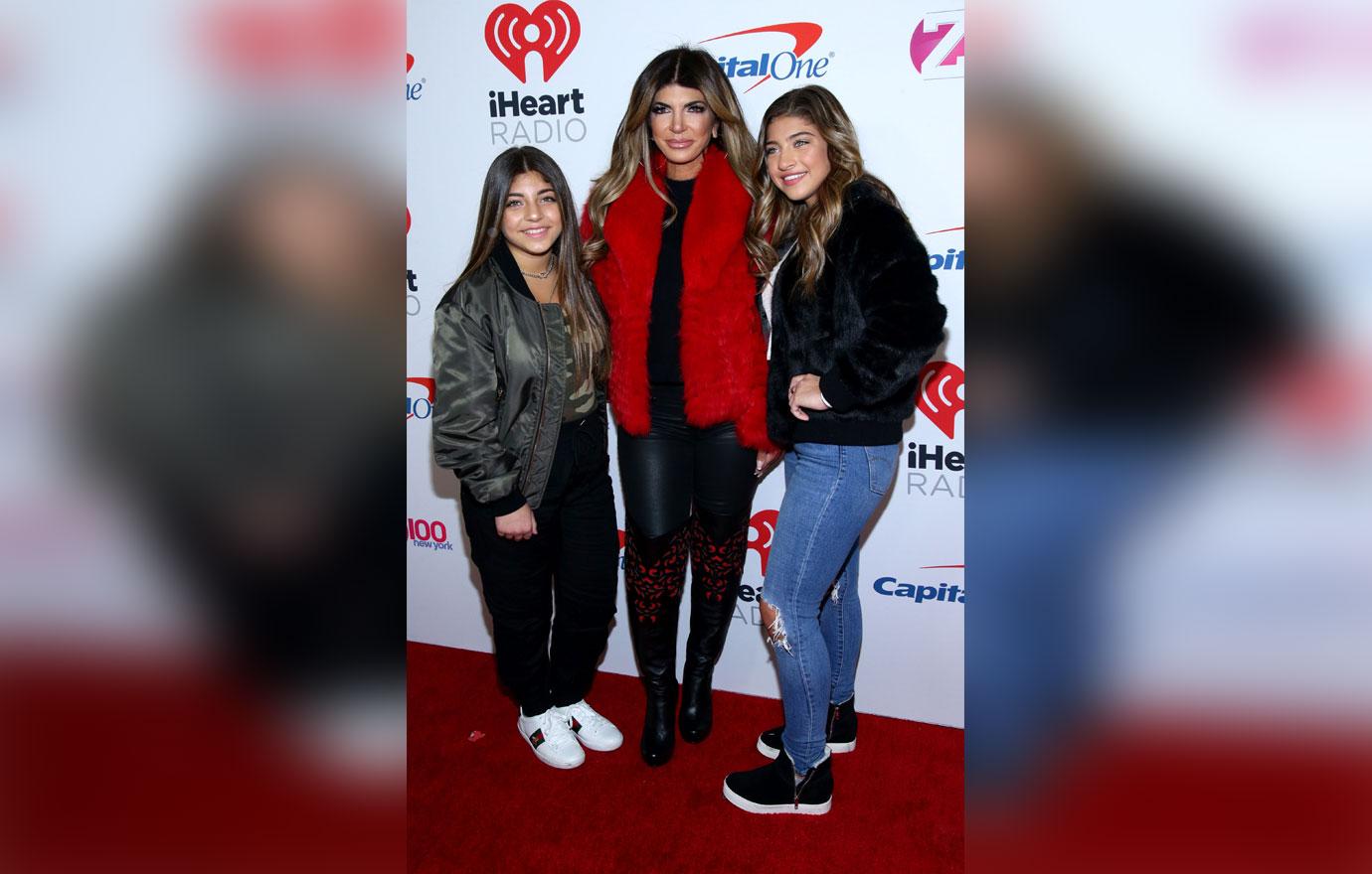 Teresa Giudice Leaves BravoCon Early