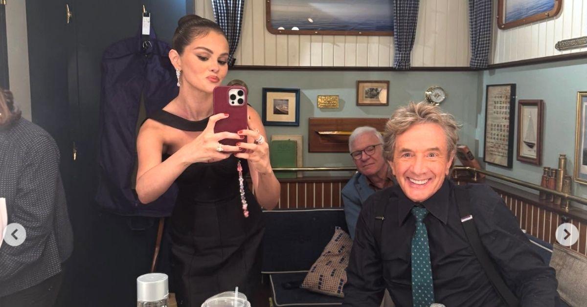 image of The actress spent time backstage with Steve Martin and Martin Short before their 'Tonight Show' appearance.