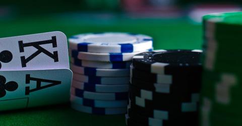how to spot red flags in online casinos
