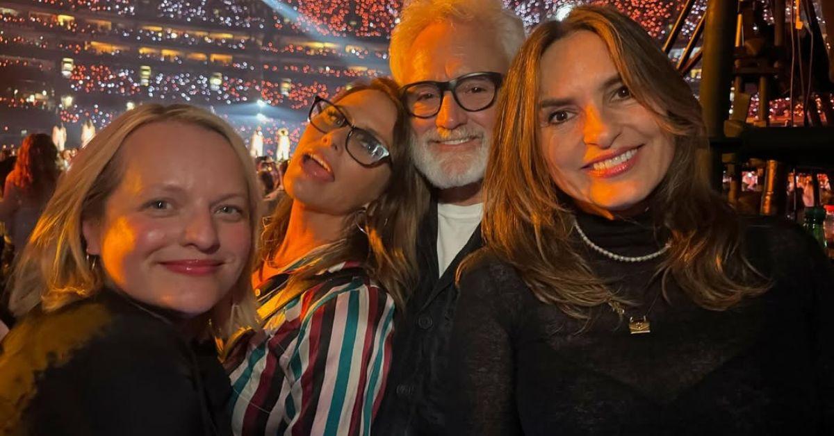 Photo of Elisabeth Moss, Amy Landecker, Bradley Whitford and Mariska Hargitay