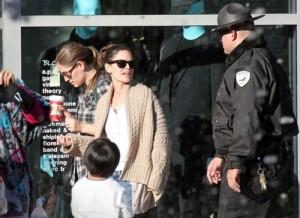 2010__12__77_Bilson_Rachel_122710 300×218.jpg