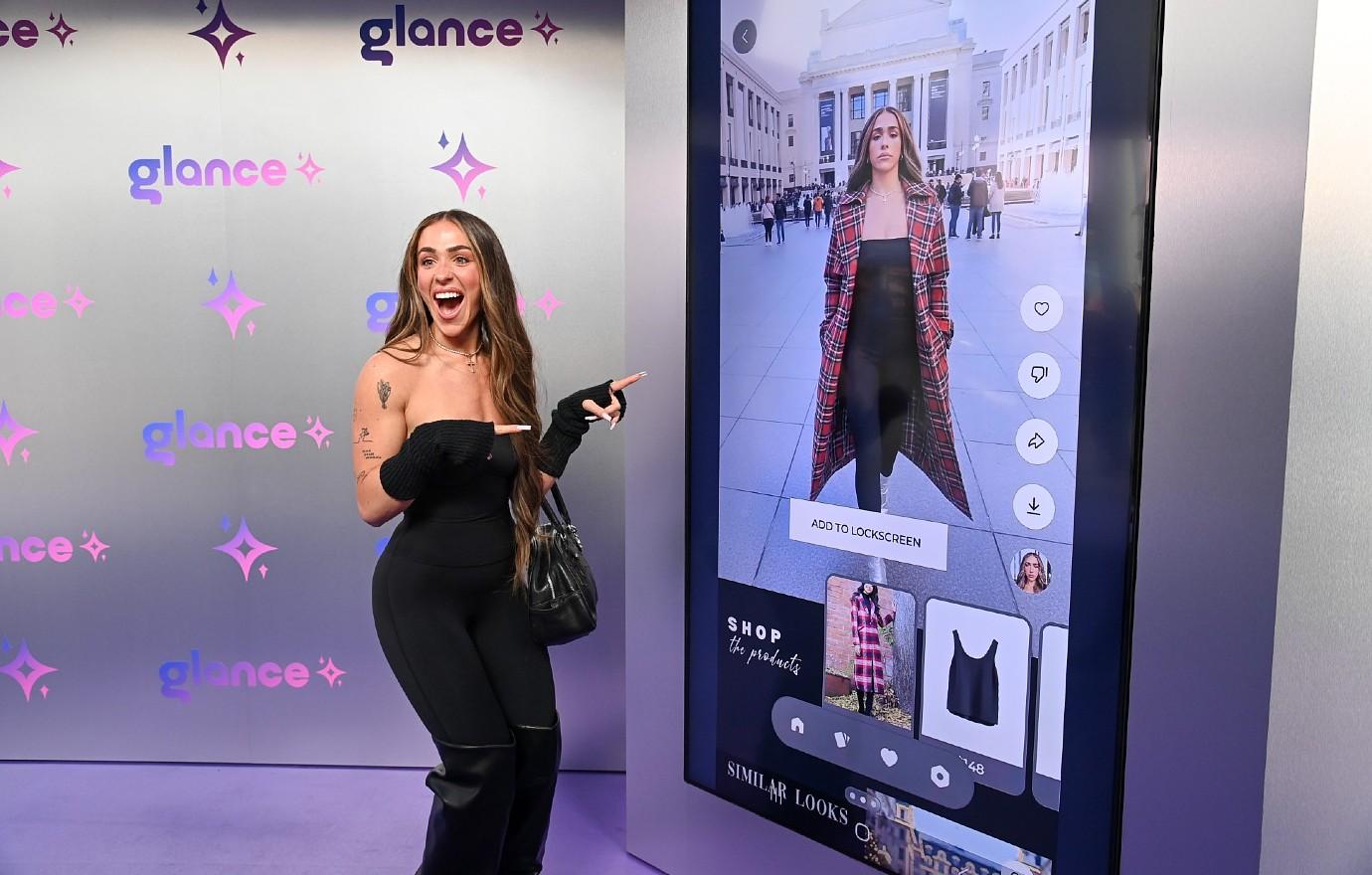 glance