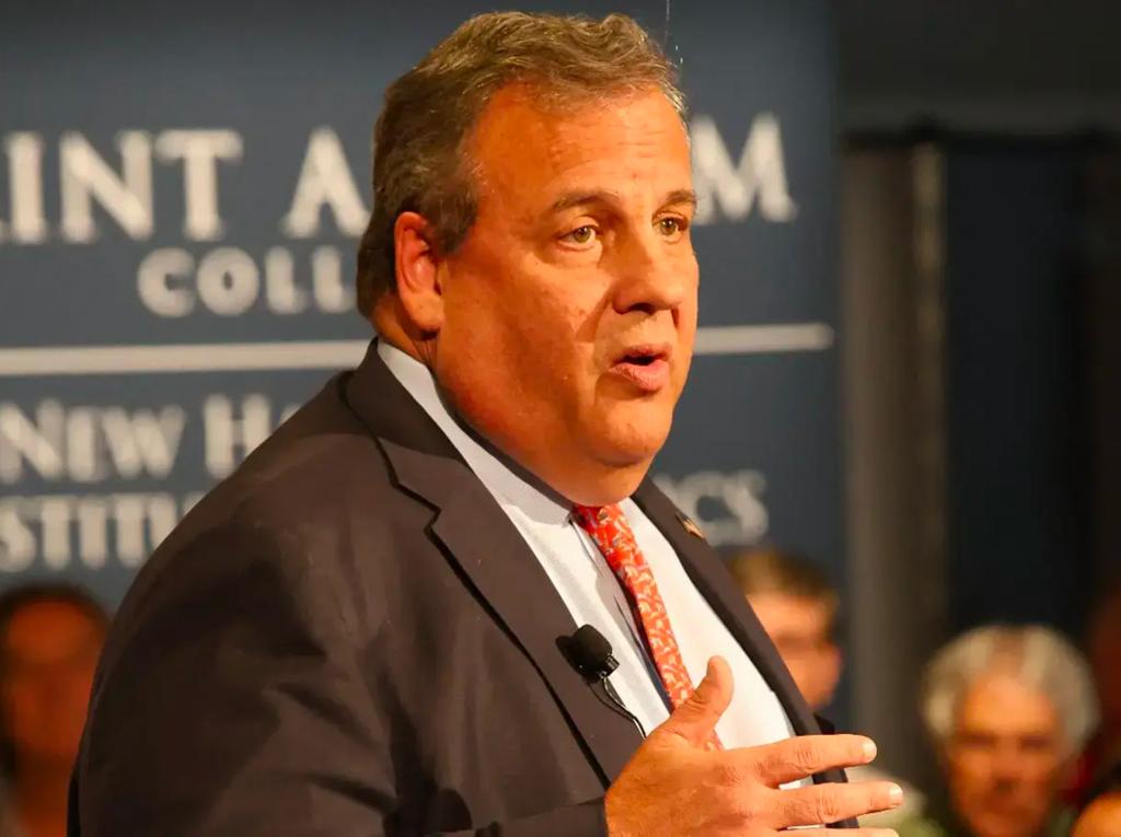 Chris Christie Says He'd Kick Donald Trump's A** In A Boxing Match