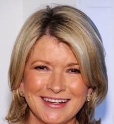 2010__08__okmagazine horoscopes marthastewart 230×300.jpg