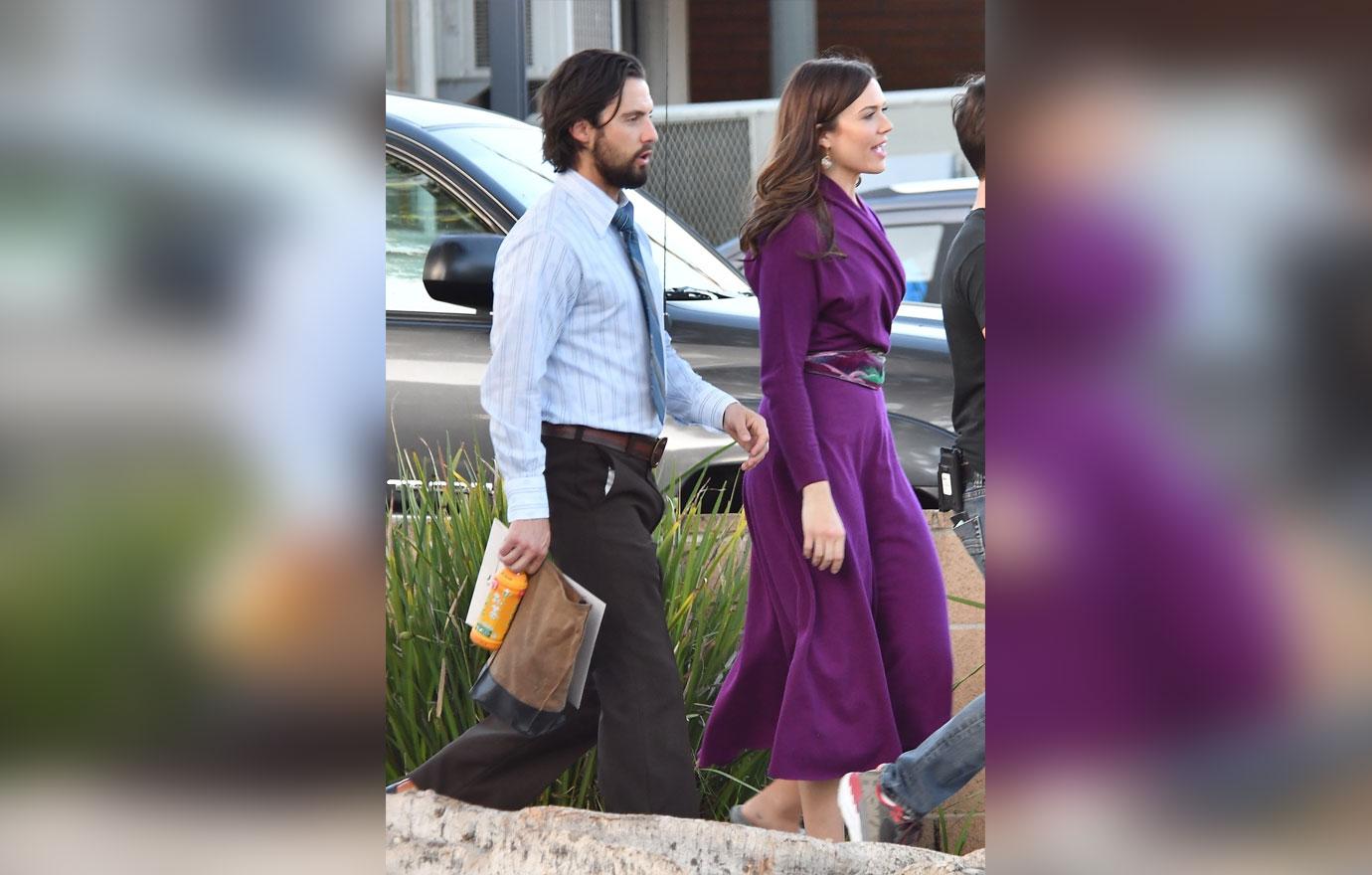 This Is Us Season Two Mandy Moore Milo Ventimiglia Filming Pics 06