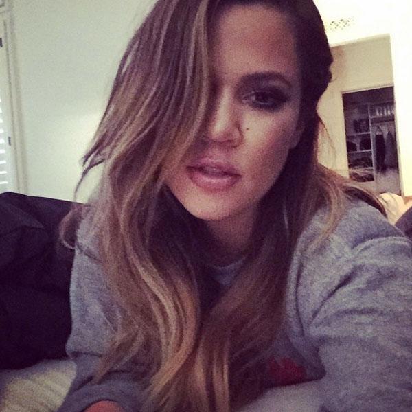 Khloe kardashian selfie