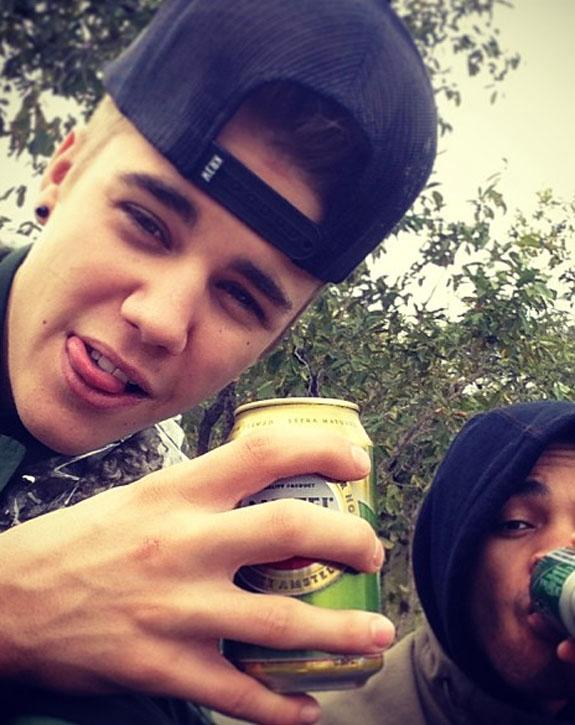 //ok_ justin bieber drinking main