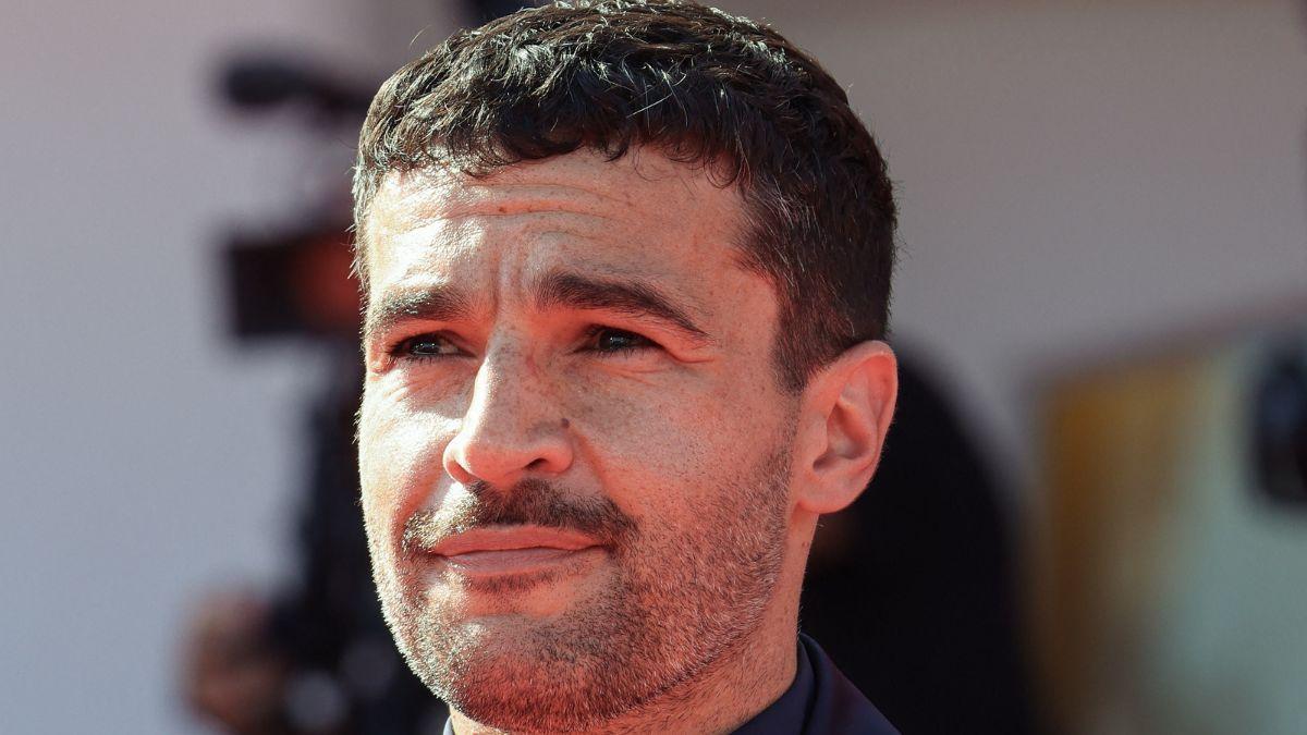 aubrey plaza baby daddy christopher abbott pregnancy reveal