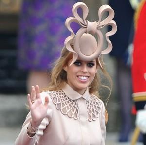2011__05__Princess_Beatrice_Hat_May19news 300×298.jpg