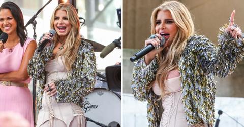 Photo of Jessica Simpson.