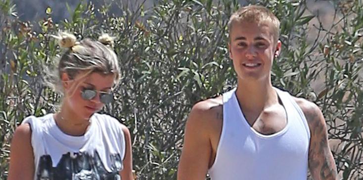 Justin Bieber &amp; Sofia Richie Out For A Hike