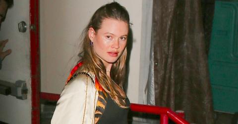 Behati prinsloo pregnant baby bump adam levine h