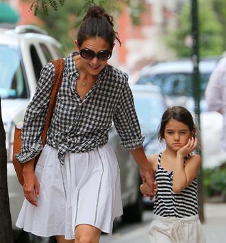 Katie holmes suri cruise july2.jpg