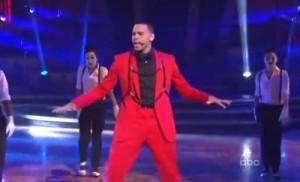2011__03__Chris_Brown_Dancing_With_The_Stars_March30newsnea 300&#215;182.jpg