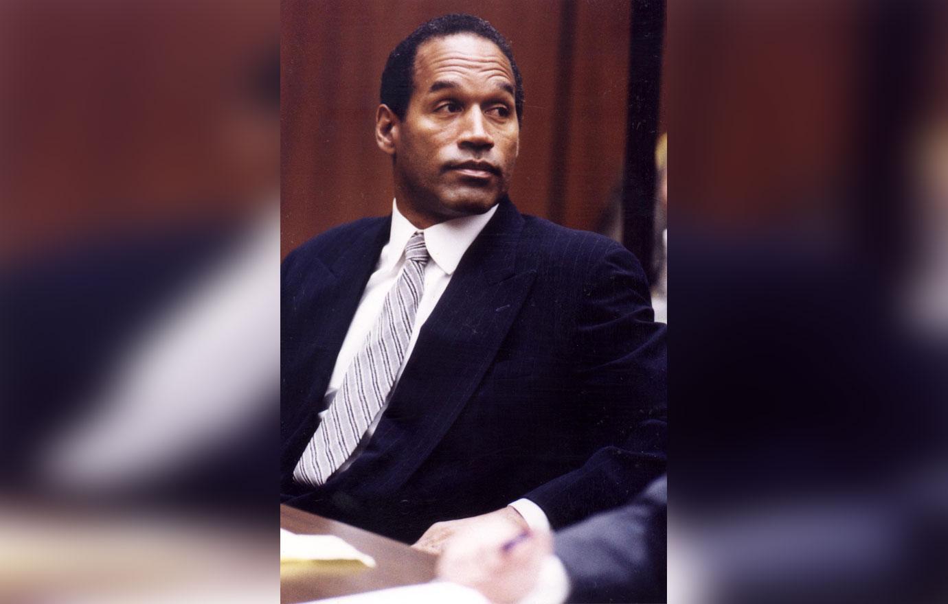 OJ simpson in courtroom loni love oj simpson