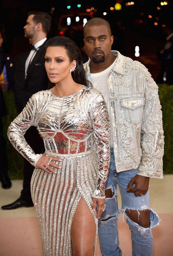 Kim kardashian kanye west feuding anna wintour 02