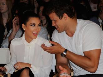 Kim kardashian kris humphries dec12nea.jpg