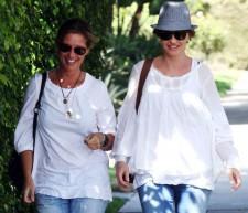 2009__10__a_fp_093009 copy 225×193.jpg