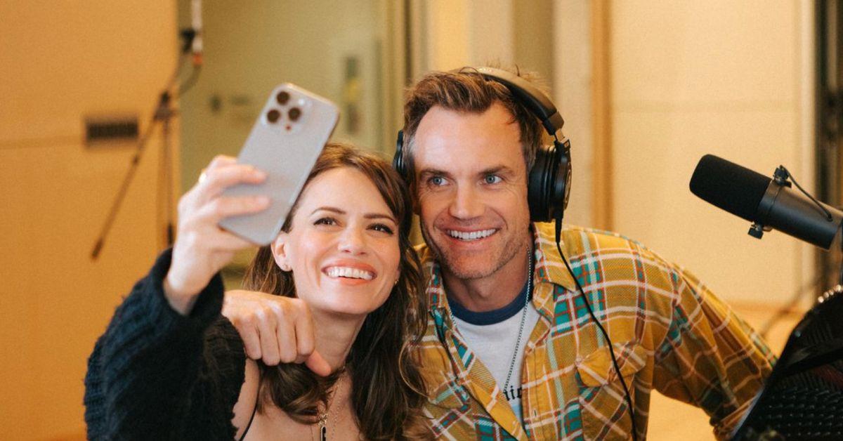 photo of Bethany Joy Lenz and Tyler Hilton. 