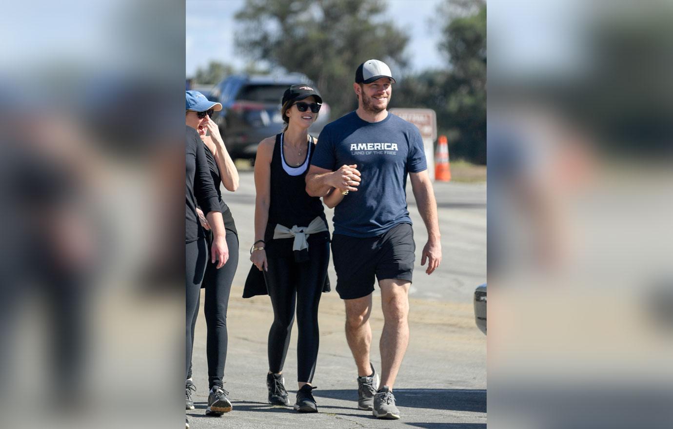 EXCLUSIVE: Chris Pratt and Katherine Schwarzenegger spend thanksgiving morning working up a sweat with her family