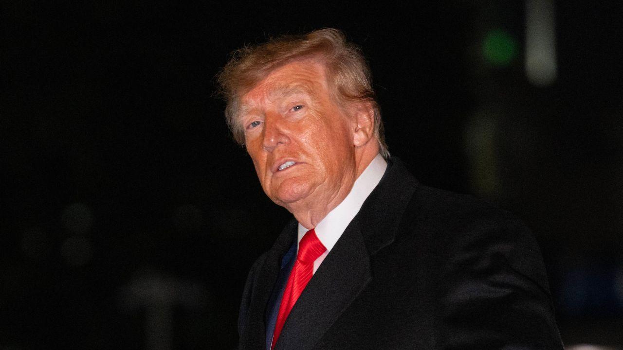 Image of Jimmy Kimmel connected Donald Trump's claims about his intelligence to the president's proposal to send $5,000 payments to American adults if Republicans retained control of Congress after the midterm elections.