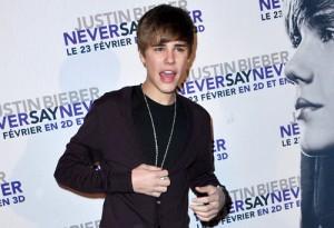2011__04__Justin_Bieber_April12newsnea 300×205.jpg
