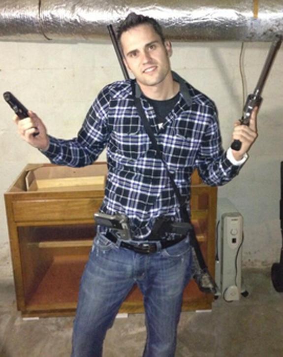 //ok__ryan edwards gun twit pic