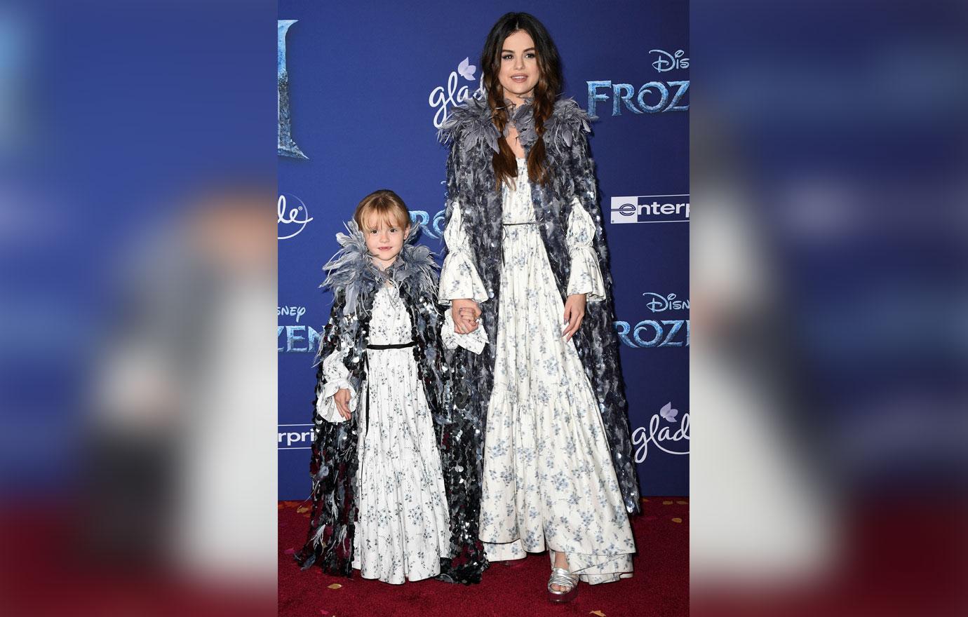 Selena Gomez And Her Sister Gracie Frozen 2 LA Premiere