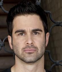 2011__02__damon_pampolina 218×300.jpg