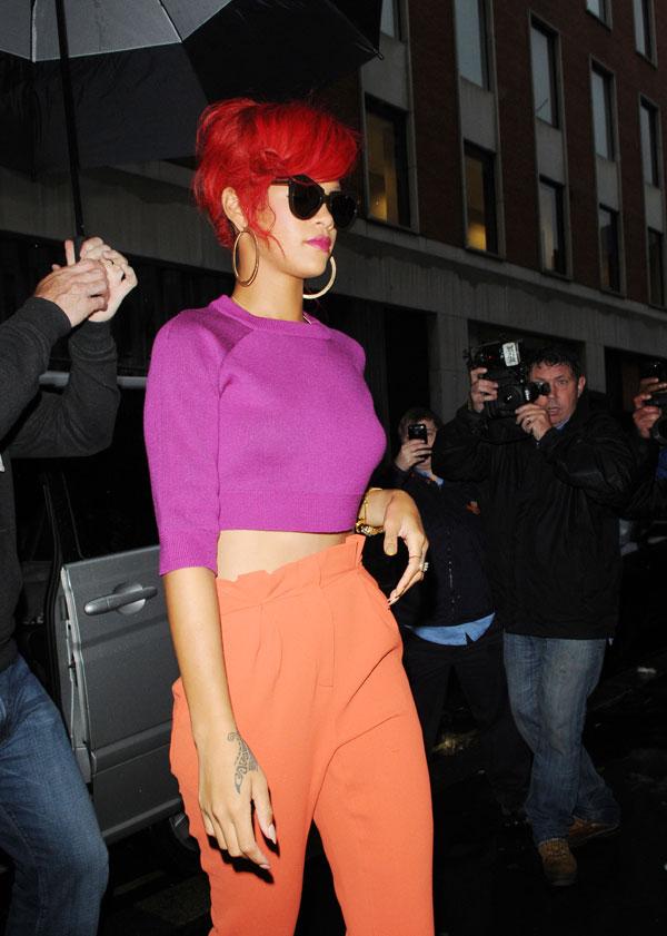 Rihanna best pink outfits looks 15