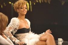 2010__01__Rihanna_Jan21_65 225×152.jpg