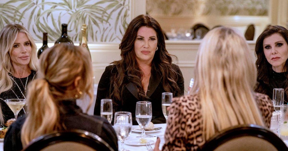 Photo of 'RHOC' cast at dinner