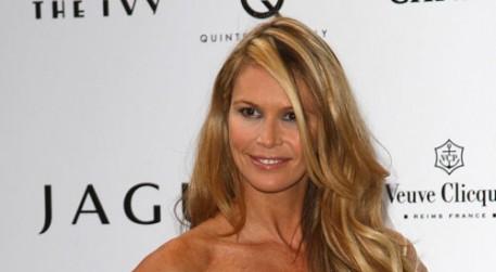 2009__07__88952481_10 457×800.jpg