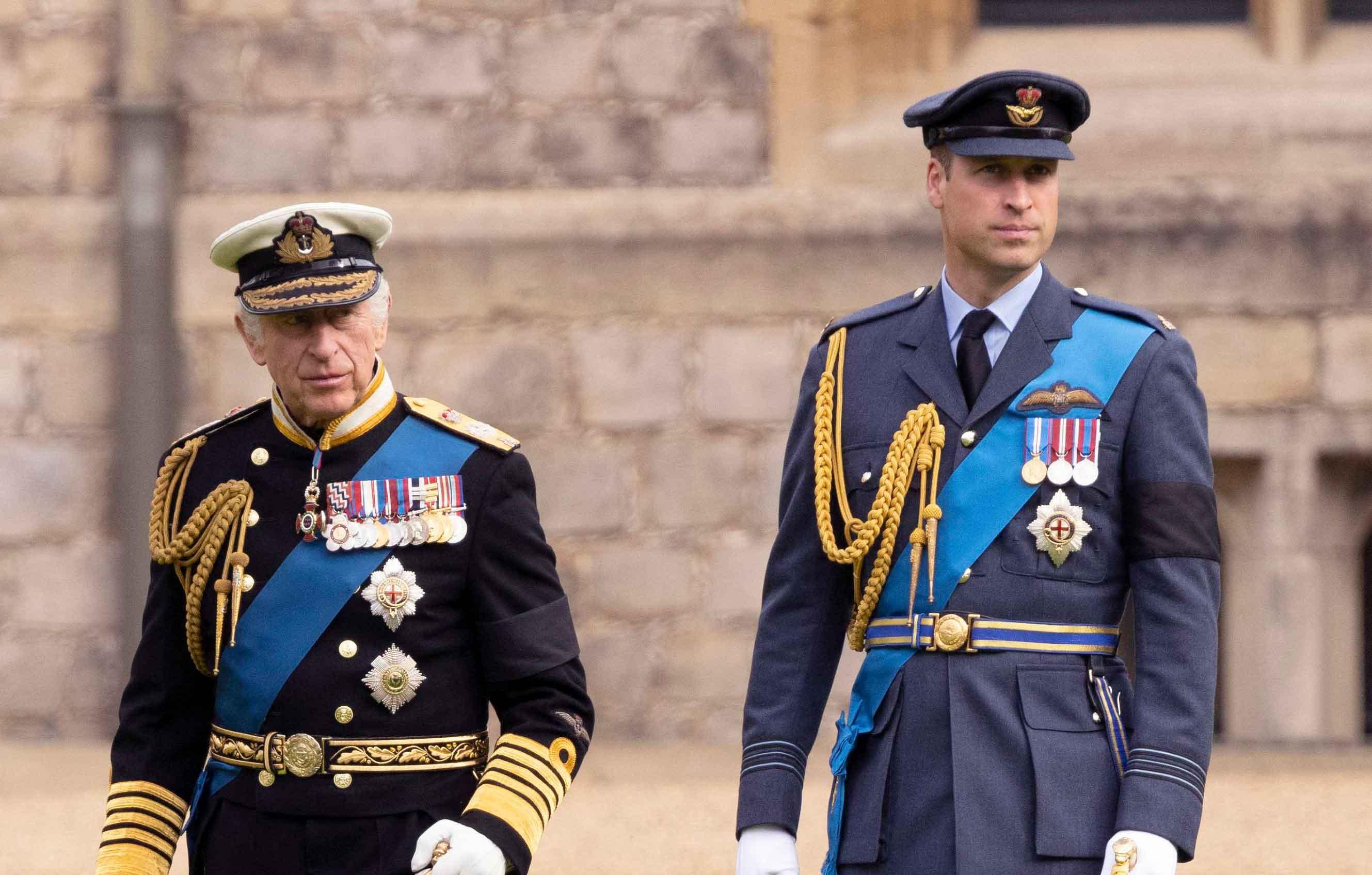 palace unveils new family portrait sans prince harry taken before queen elizabeth iis funeral