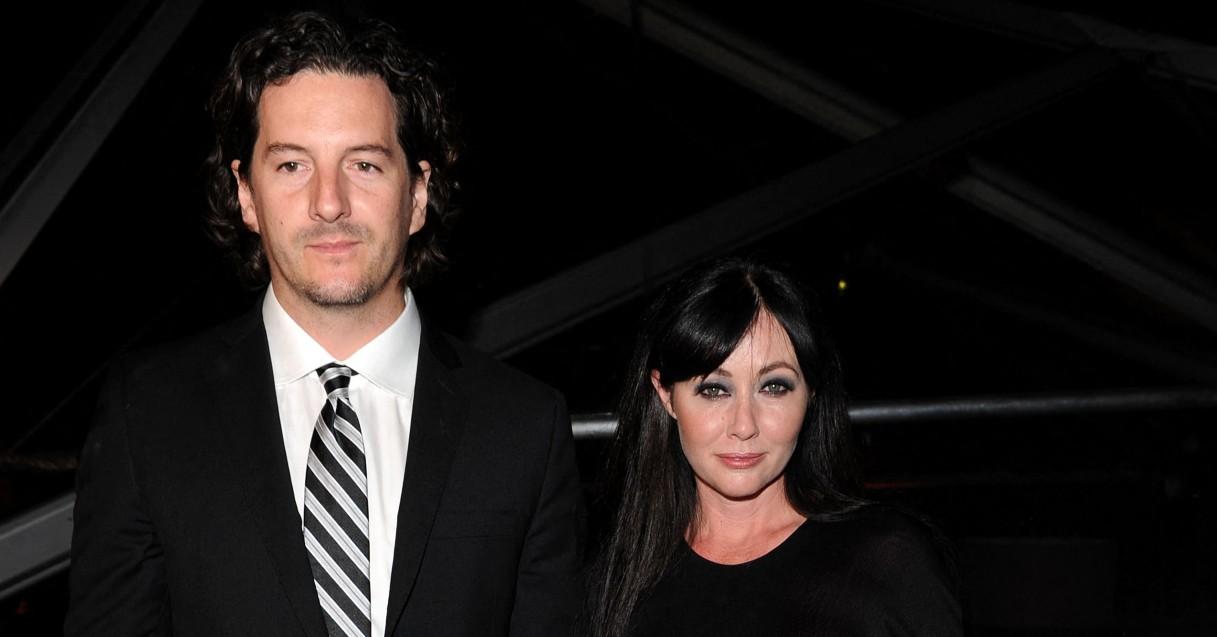 shannen doherty filed to divorce husband