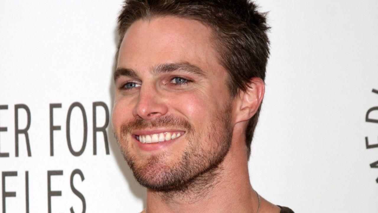 Image of Stephen Amell.