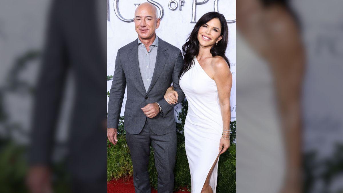 Photo of Lauren Sánchez and Jeff Bezos served as honorary cochairs at the 2026 Met Gala. 