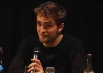 Robert pattinson marriage oct28nea.jpg