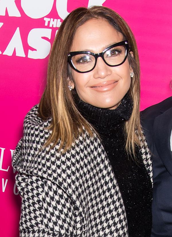 Jennifer lopez glasses6