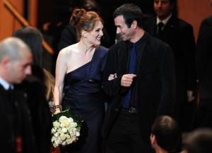 2010__11__julianne_moore_7_nov2 300×217.jpg