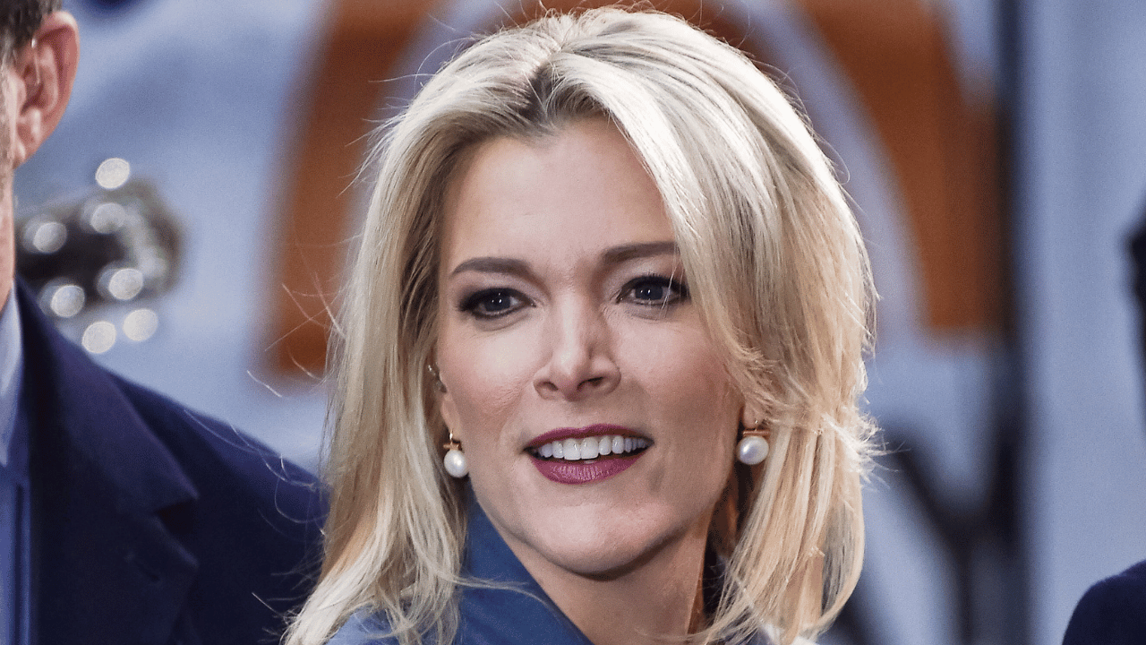 photo of The podcaster said she's 'hate-watching' the medical show.