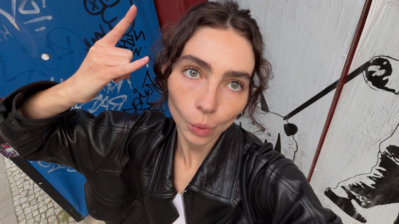 Image of Meadow Walker's Instagram followers praised her latest photo dump.