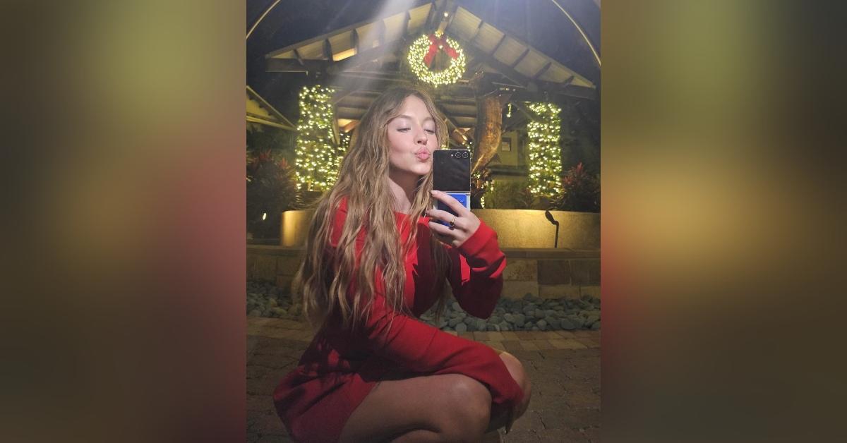 sydney sweeney festive red minidress photos